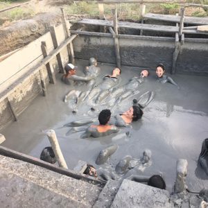 Volcán del Totumo + Pasadia en Hotel