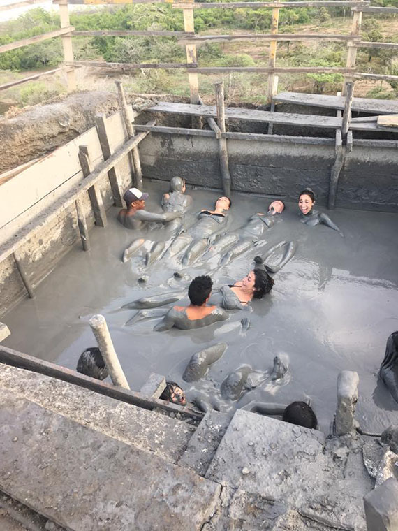 Volcán del Totumo + Pasadia en Hotel